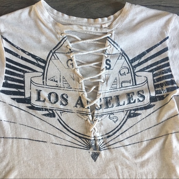 Guess Los Angeles Tee - Picture 6 of 8